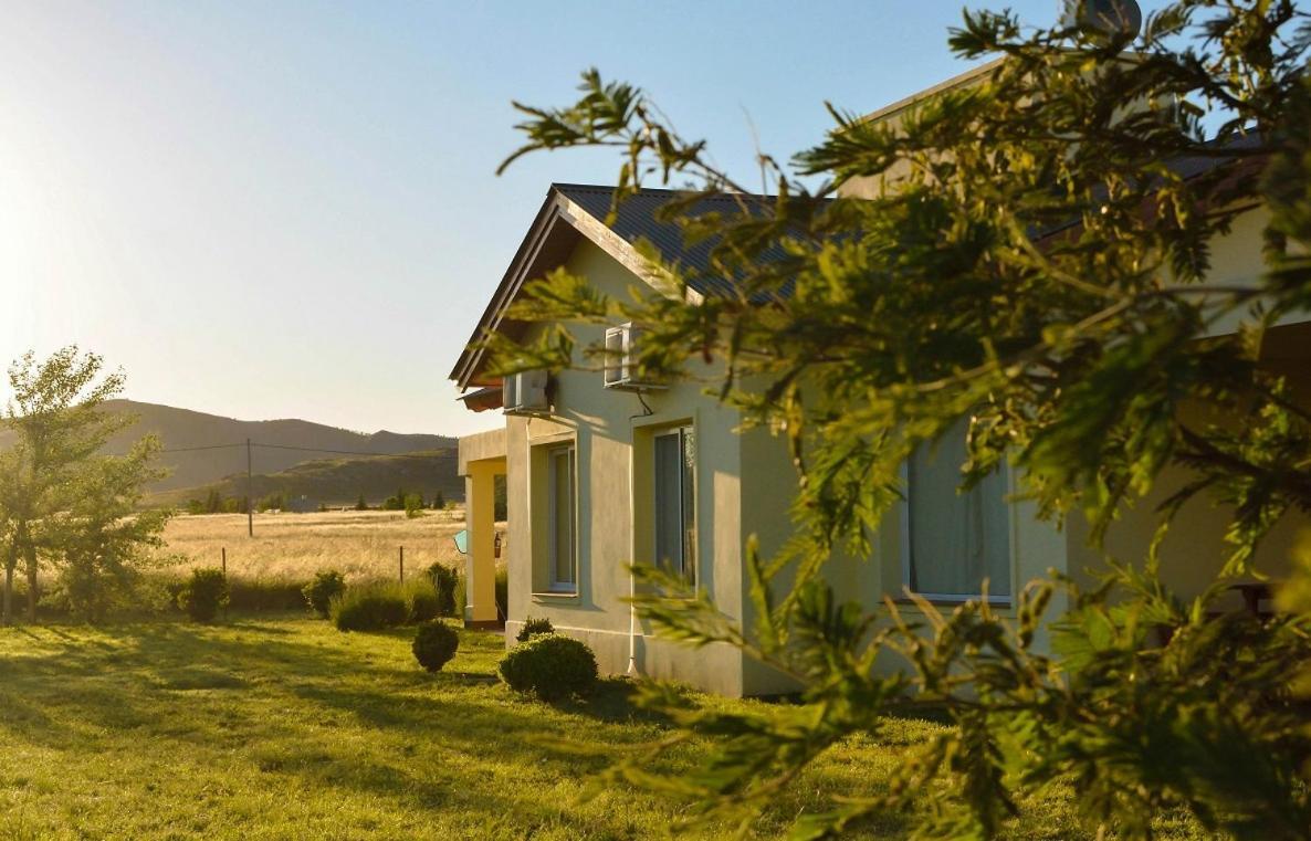 Villa Cabanas De Las Pinturas Sierra de la Ventana Exterior foto