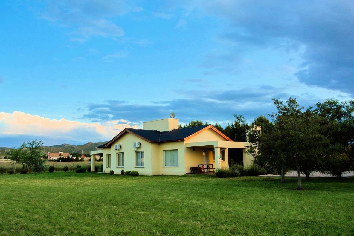 Villa Cabanas De Las Pinturas Sierra de la Ventana Exterior foto