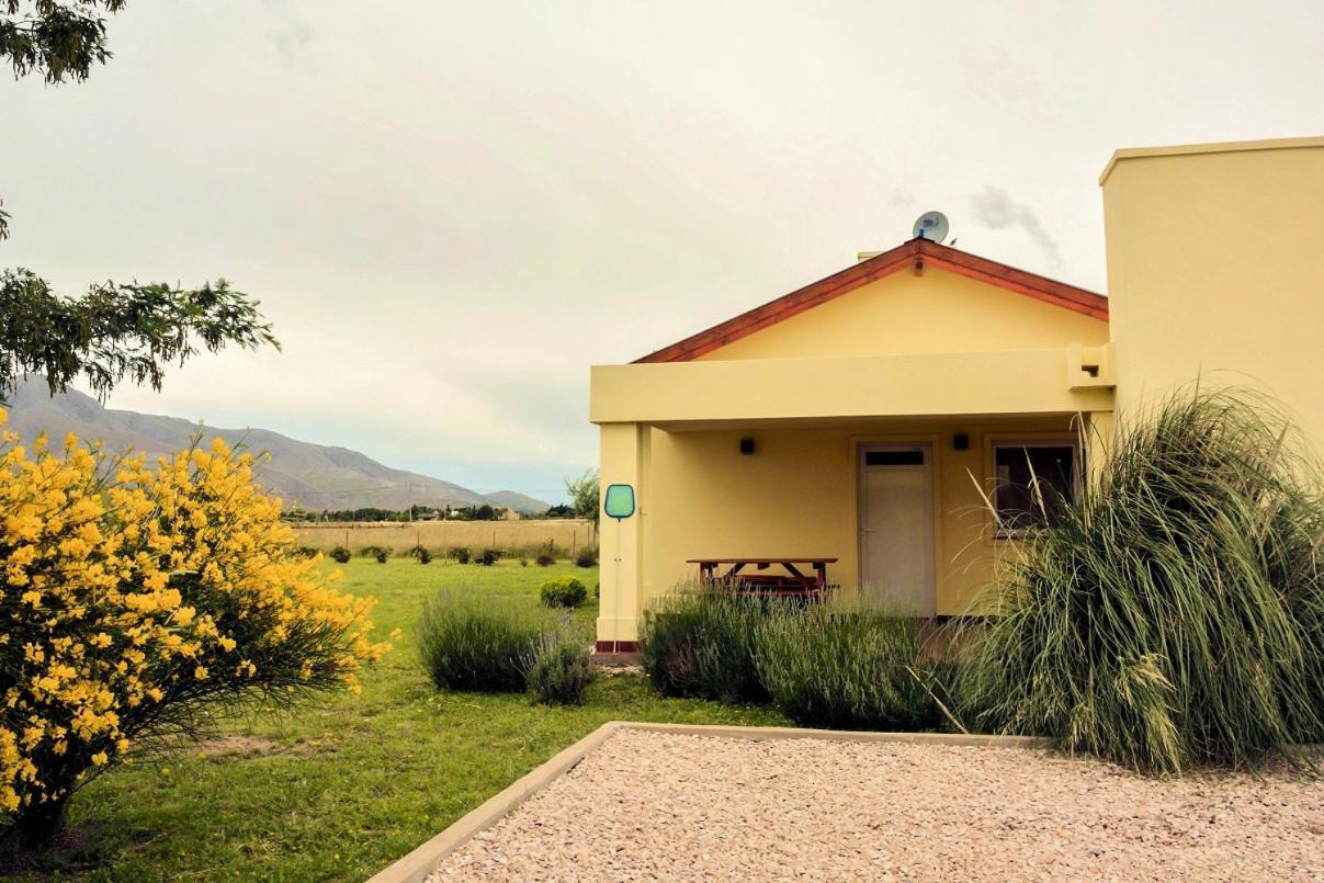 Villa Cabanas De Las Pinturas Sierra de la Ventana Exterior foto