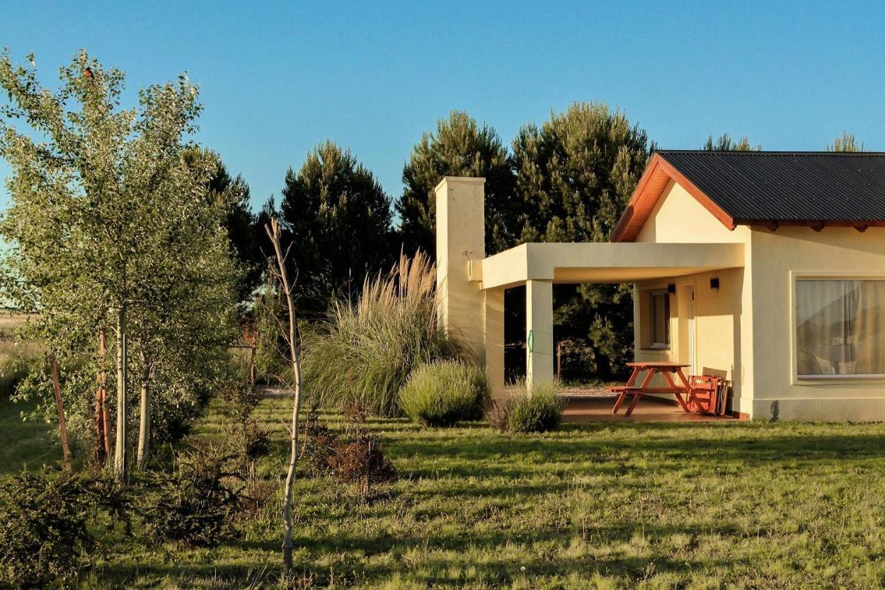 Villa Cabanas De Las Pinturas Sierra de la Ventana Exterior foto