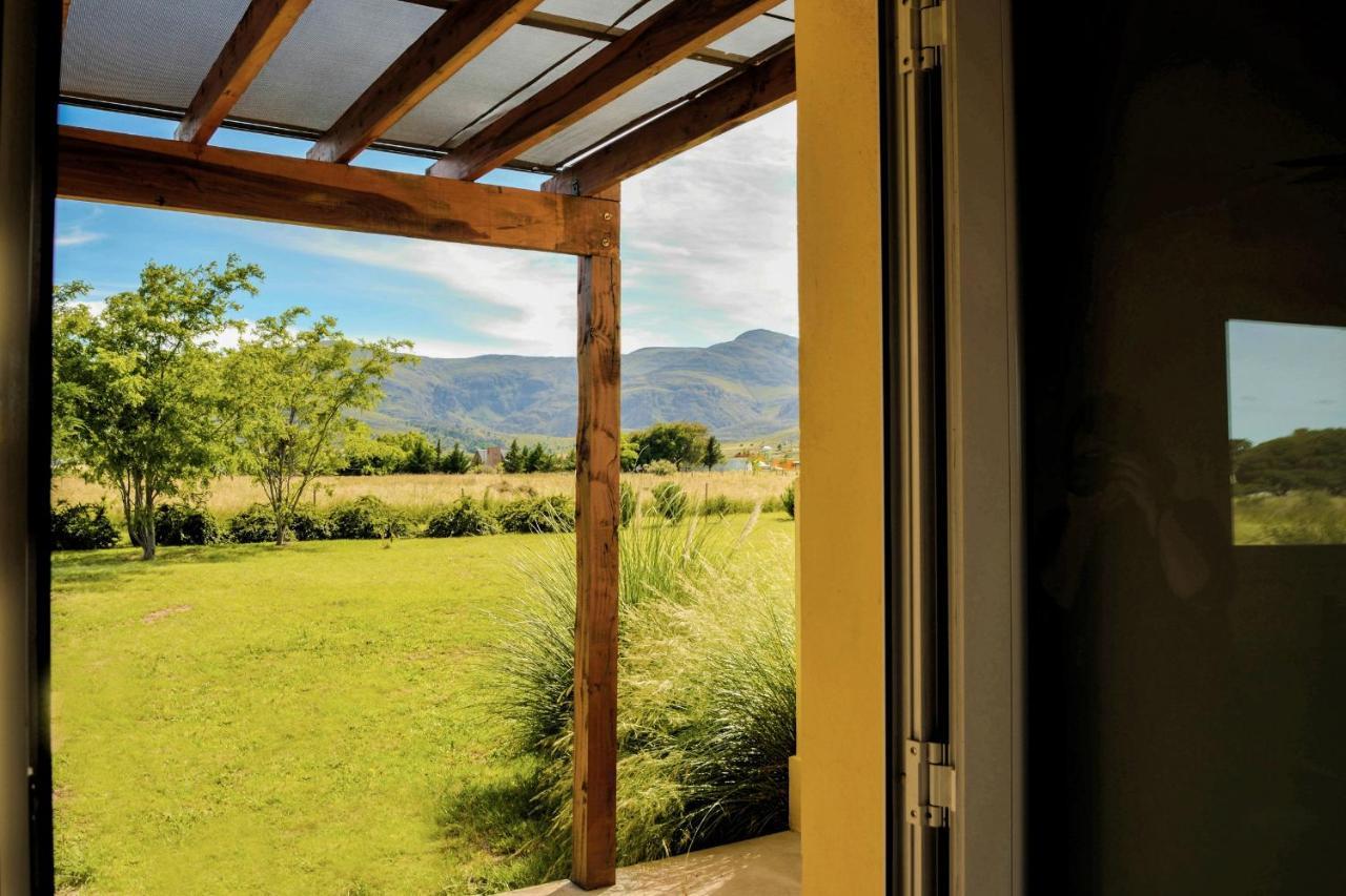 Villa Cabanas De Las Pinturas Sierra de la Ventana Exterior foto
