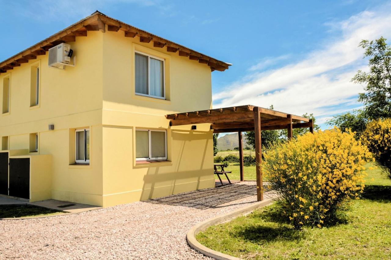Villa Cabanas De Las Pinturas Sierra de la Ventana Exterior foto