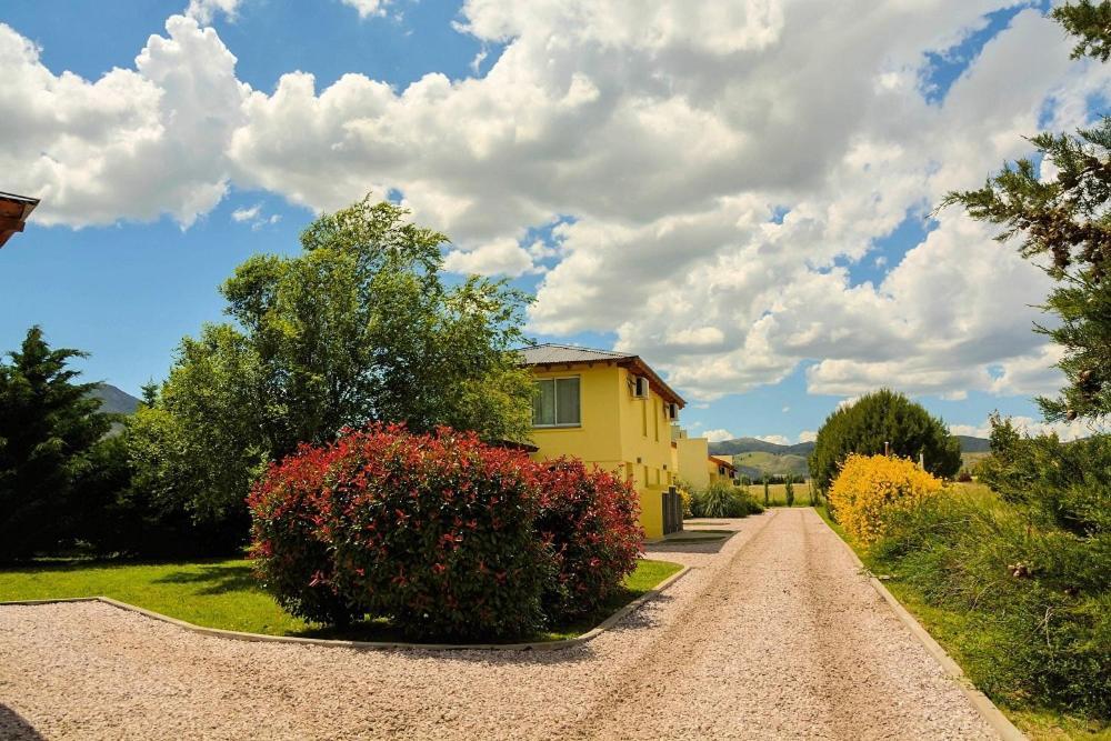 Villa Cabanas De Las Pinturas Sierra de la Ventana Exterior foto